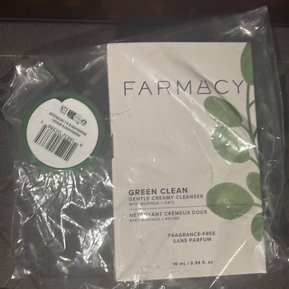 Farmacy~ travel size skincare set ~ New